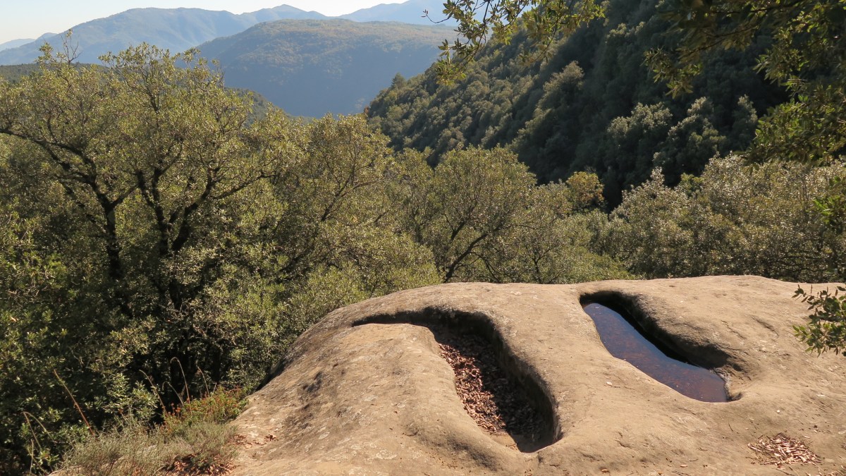 Tombes antropomorfiques